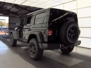 Jeep Wrangler 2023 4x4 Willys 4xe 4p SUV