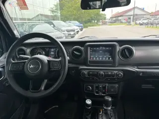 Jeep Wrangler 2023 4x4 Sport S 4dr SUV