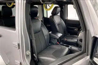 Jeep Wrangler Unlimited 2017 4x4 Sahara SUV de 4 puertas