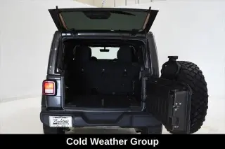 Jeep Wrangler Unlimited 2022 4x4 Willys 4dr SUV