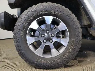 Jeep Wrangler 2023 4x4 Sahara 4p SUV