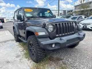 Jeep Wrangler 2018 4x4 Sport 2p SUV (versión de mitad de año)