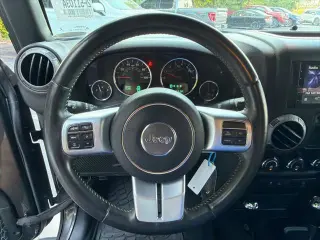 Jeep Wrangler 2017 4x4 Freedom 2 puertas SUV