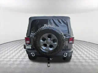 Jeep Wrangler 2017 4x4 Freedom 2 puertas SUV
