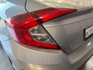 Honda Civic 2019 LX 4dr Sedan CVT