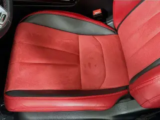 Acura Integra 2023 4dr Liftback CVT con Tecnología y Paquete A-SPEC