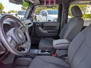 Jeep Wrangler 2017 4x4 Sport 2p SUV