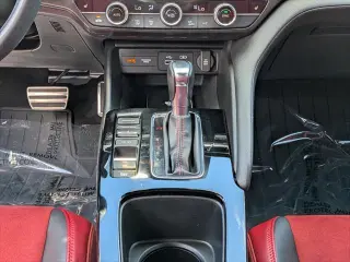 Acura Integra 2024 4p Liftback CVT con Tecnología y Paquete A-SPEC
