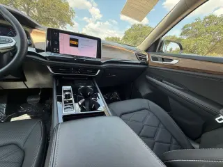 Volkswagen Atlas 2025 AWD SE 4Motion 4dr SUV con tecnología