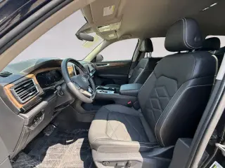 Volkswagen Atlas 2025 AWD SE 4Motion 4dr SUV con tecnología