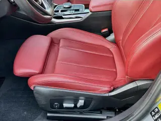 BMW Serie 3 2024 AWD 330i xDrive 4dr Sedán