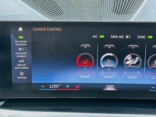 BMW Serie 3 2024 AWD 330i xDrive 4dr Sedán