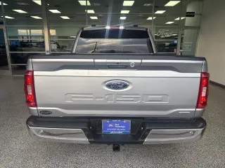 Ford F-150 2022 4x2 XL 4dr SuperCrew 5.5 ft. SB