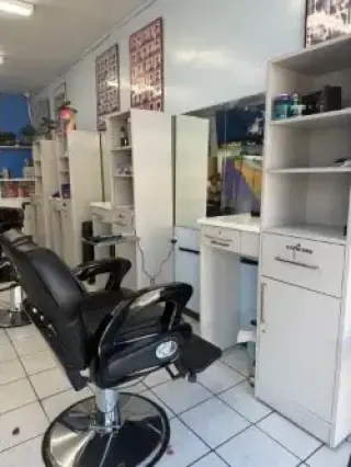 VENDO SALÓN DE BELLEZA