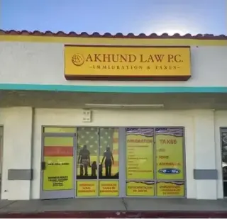 INMIGRACIÓN, DIVORCIOS Y TAXES