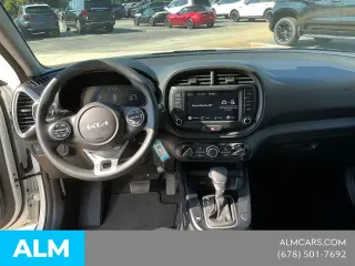 Crossover 4 puertas Kia Soul 2025 LX