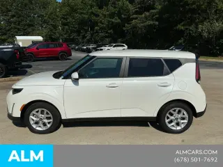 Crossover 4 puertas Kia Soul 2025 LX