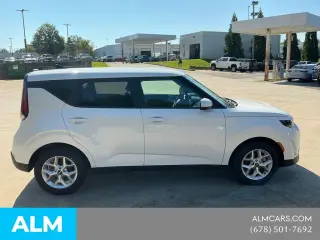 Kia Soul 2025 LX 4dr Crossover