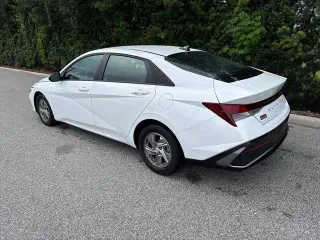 Hyundai ELANTRA 2025 SE 4dr Sedán