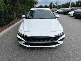 Hyundai ELANTRA 2025 SE 4dr Sedán