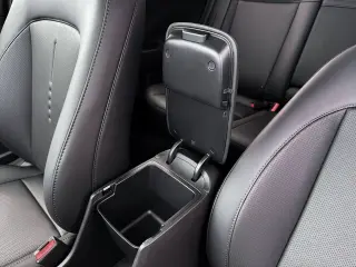Hundai KONA 2026 AWD SEL Premium 4dr SUV