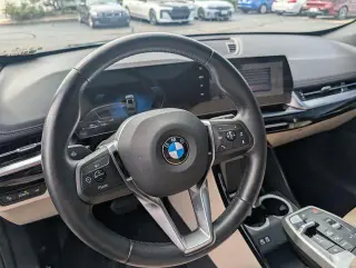 BMW X1 2025 AWD xDrive28i 4dr Vehí de Actividad Deportiva de Espacios