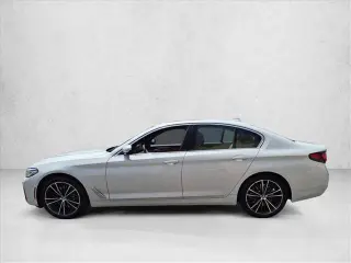 BMW 5 Series 2023 540i 4dr Sedán