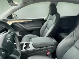 Tesla Model Y 2024 AWD 4dr Crossover