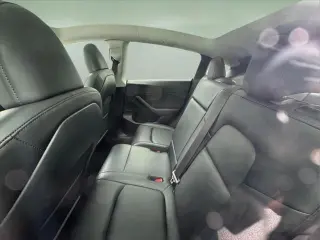 Tesla Model Y 2024 AWD 4dr Crossover