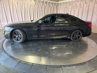 BMW Serie 5 2019 AWD M550i xDrive Sedán 4 puertas