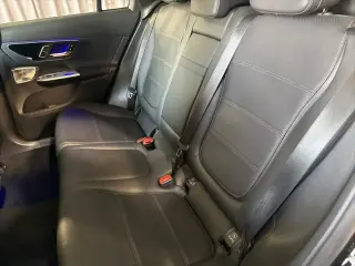 Mercedes-Benz GLC 2023 AWD GLC 300 4MATIC 4dr SUV