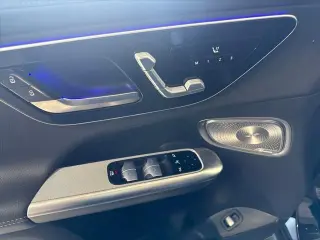 Mercedes-Benz GLC 2023 AWD GLC 300 4MATIC 4dr SUV