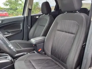 Ford EcoSport 2020 AWD SE 4dr Crossover