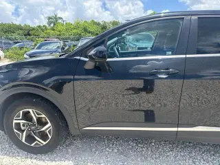 Kia Sportage 2023 LX 4dr SUV