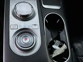 Genesis GV70 2023 AWD 3.5T Deportivo 4dr SUV