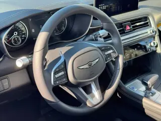 Genesis G70 2026 2.5T Prestige 4dr Sedán