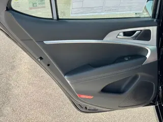 Genesis G70 2026 2.5T Prestige 4dr Sedán