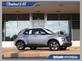 Hyundai VENUE 2025 SEL 4dr Crossover