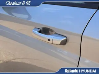Hyundai VENUE 2025 SEL 4dr Crossover