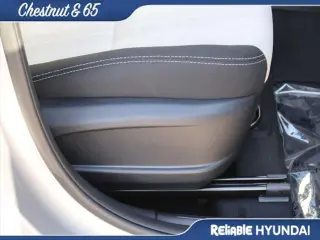 Hyundai VENUE 2025 SEL 4dr Crossover