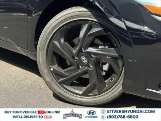 Hyundai Elantra 2026 SEL Sport Premium 4dr Sedán