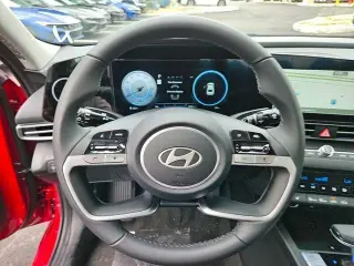 Hyundai ELANTRA 2025 SEL Convenience Sedán 4 puertas