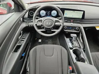 Hyundai ELANTRA 2025 SEL Convenience Sedán 4 puertas