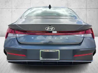 Hundai ELANTRA 2025 SEL Convenience 4dr Sedan