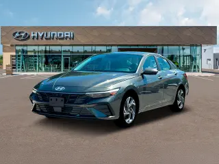 Hyundai ELANTRA 2024 Limited 4dr Sedán