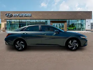 Hyundai ELANTRA 2024 Limited 4dr Sedán