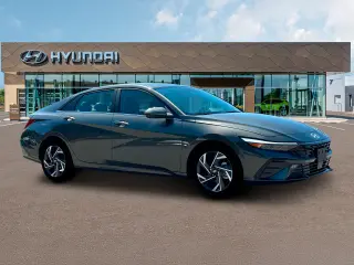 Hyundai ELANTRA 2024 Limited 4dr Sedán
