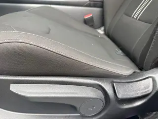 Hundai Elantra 2024 SEL 4dr Sedan