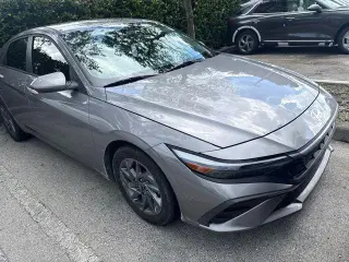 Hundai Elantra 2024 SEL 4dr Sedan
