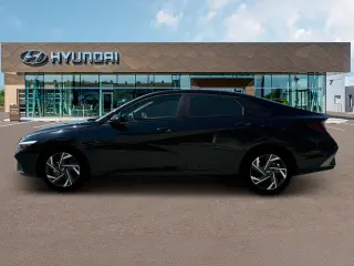 Hyundai ELANTRA 2025 SEL Sport Sedán de 4 puertas